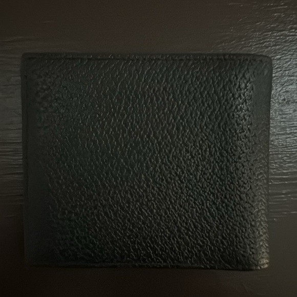 Gucci bi-fold wallet - Picture 4 of 4